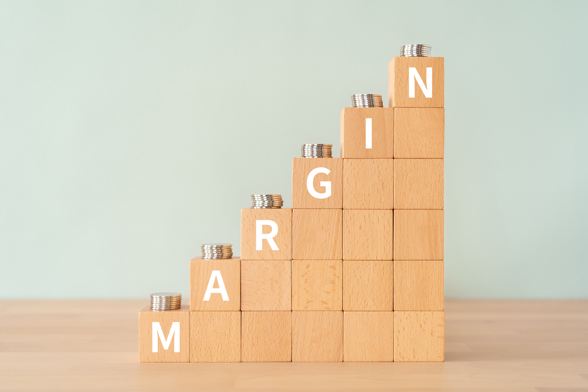 手数料モデルで稼ぐBtoC事業を売るとき「ユーザーの反感」が企業価値にどう影響するか — 透明性リスクと売却タイミングの関係