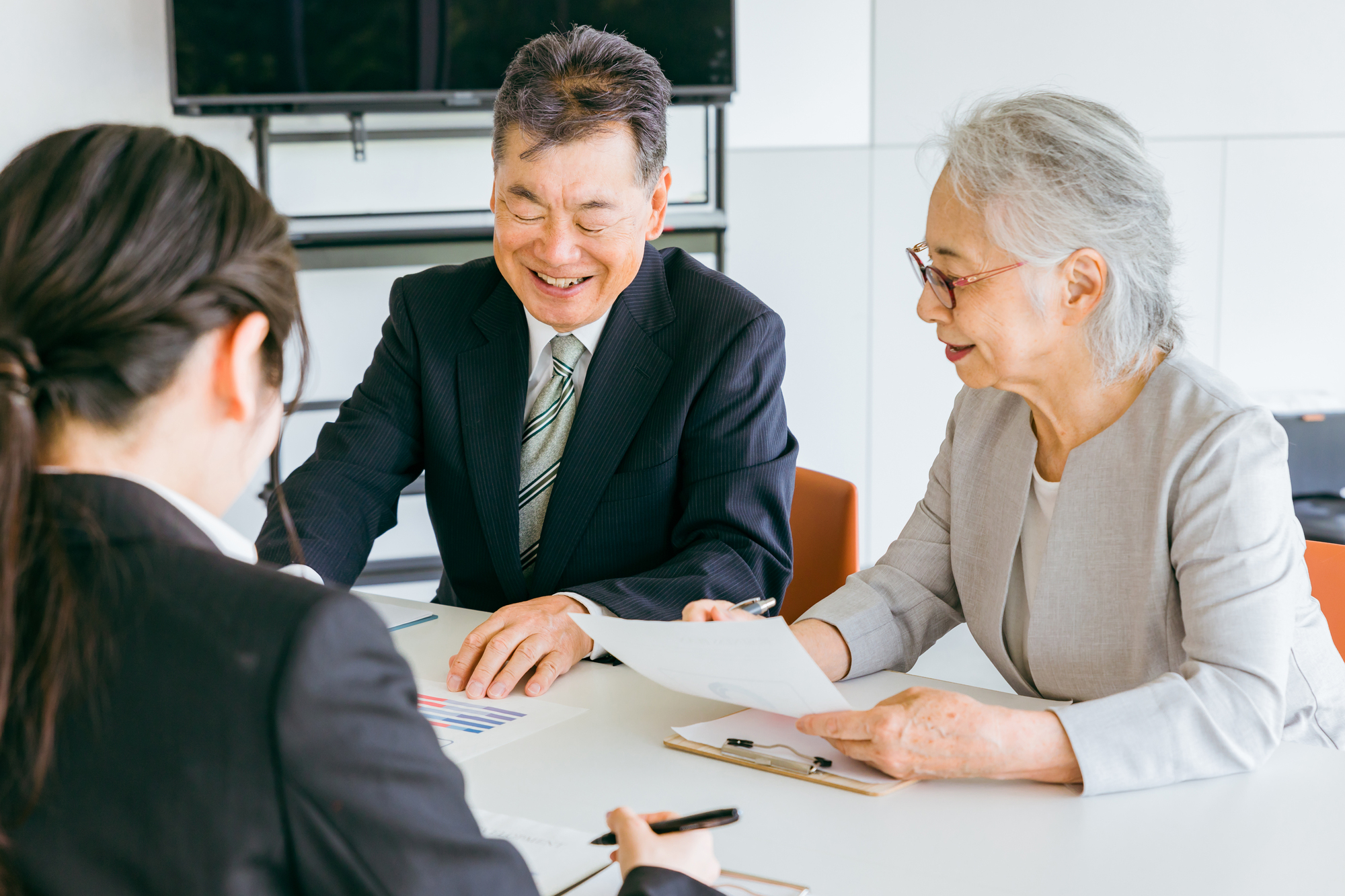同族会社の株が分散したままM&Aを進めるとどうなるか｜少数株主リスクと株式集約の方法