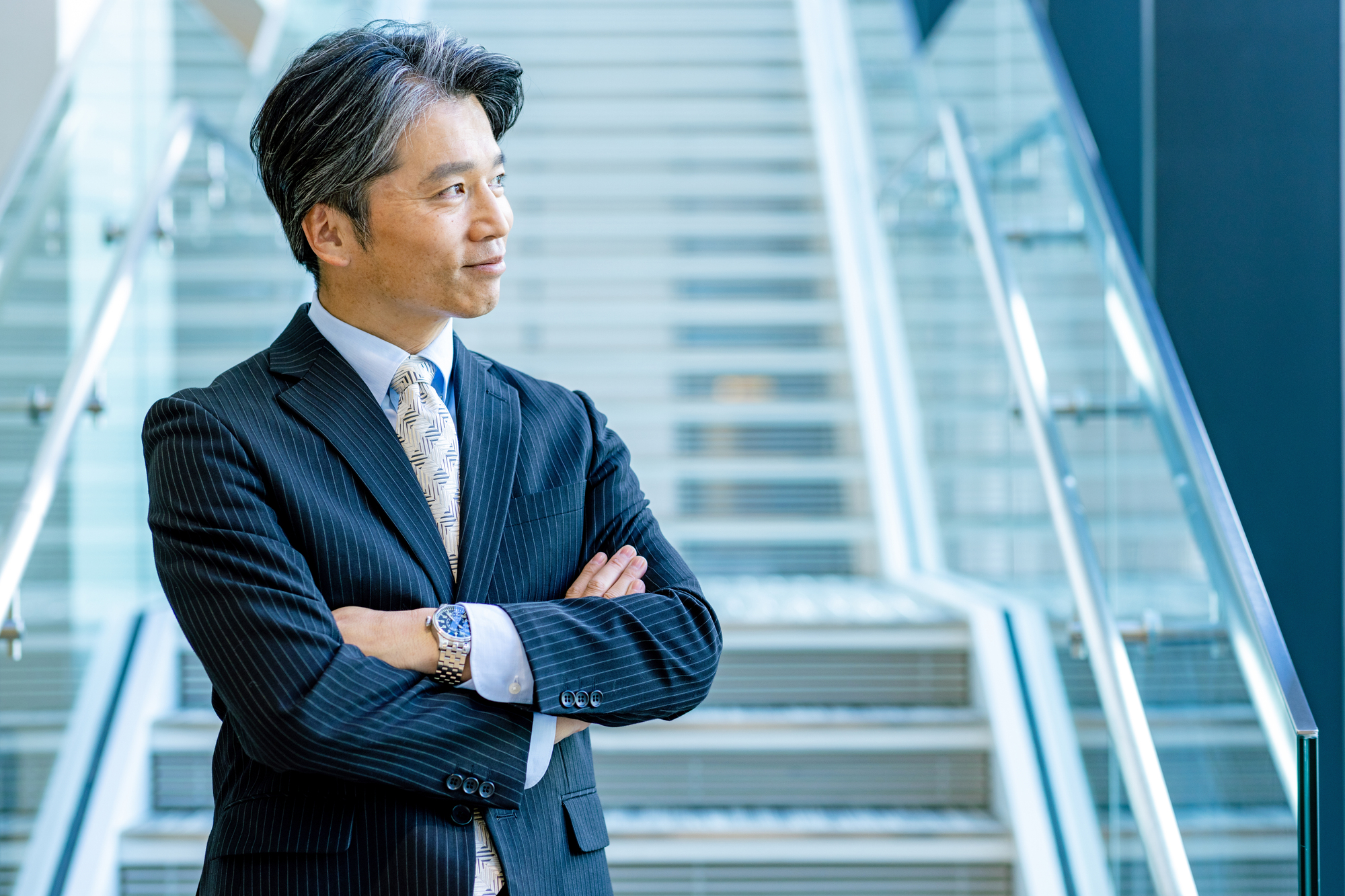 上場企業とは？非上場との違い・東証の3市場区分と、中小企業が「上場を目指さない」選択