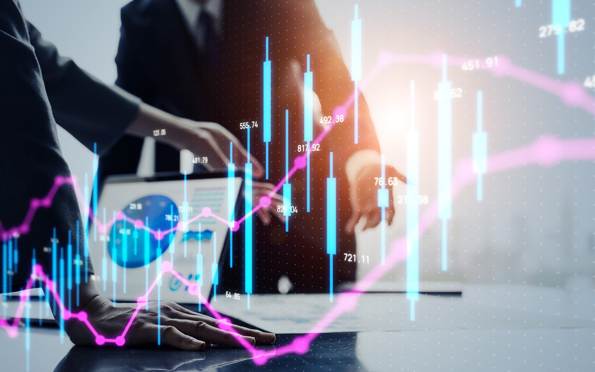 投資ファンドとは？5つの種類と、事業会社に売る場合との違い