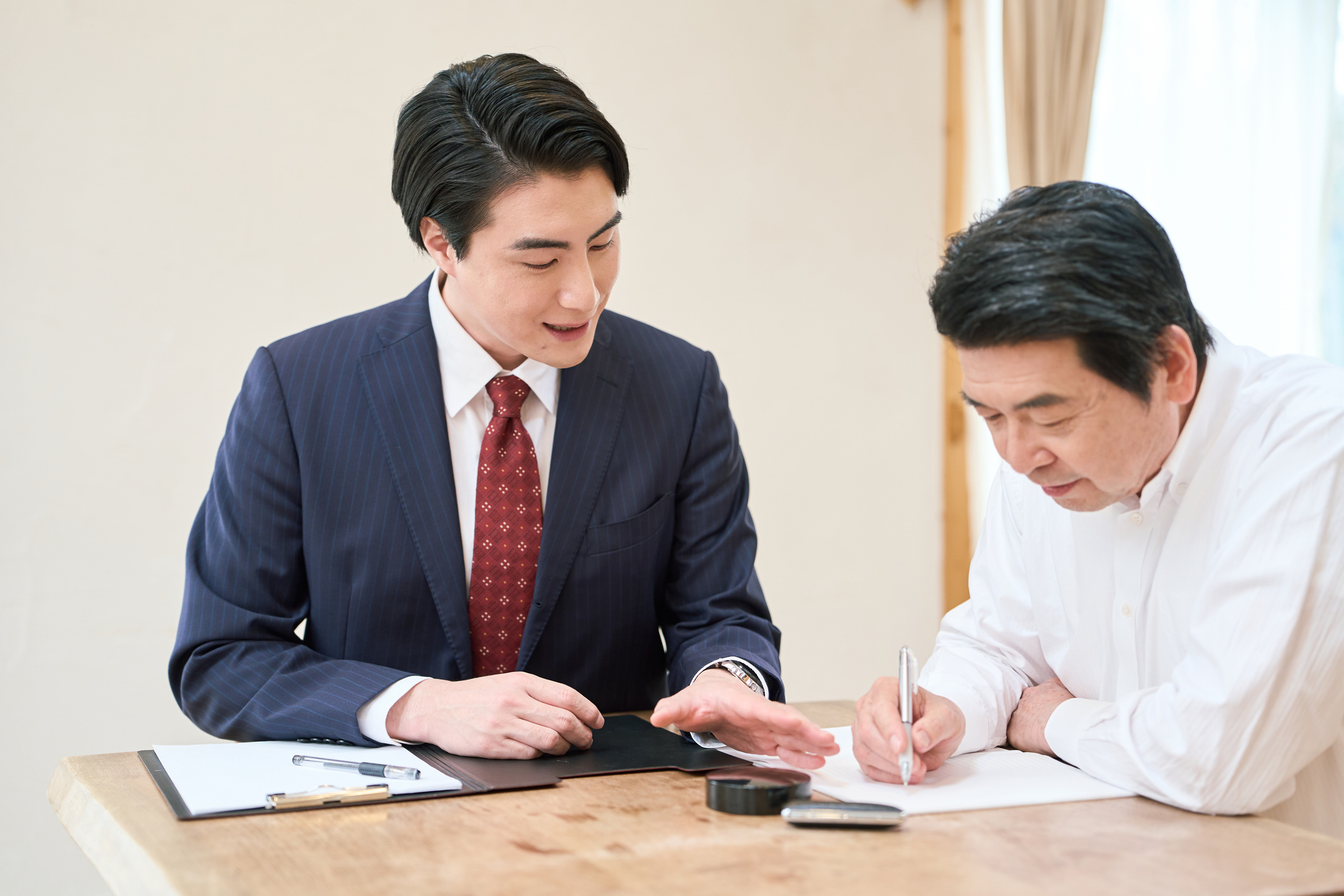 続柄の読み方は「つづきがら」｜事業承継・相続の書類で使う書き方一覧